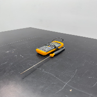 Fluke 51 II Handheld Digital Probe Thermometer image 1